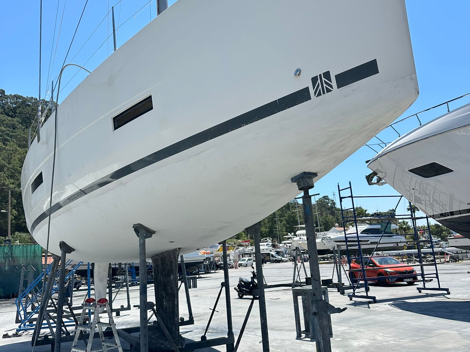 Tekne Gövde Koruma Kazıma Gelcoat Uygulaması – Rüzgar Marin Marmaris