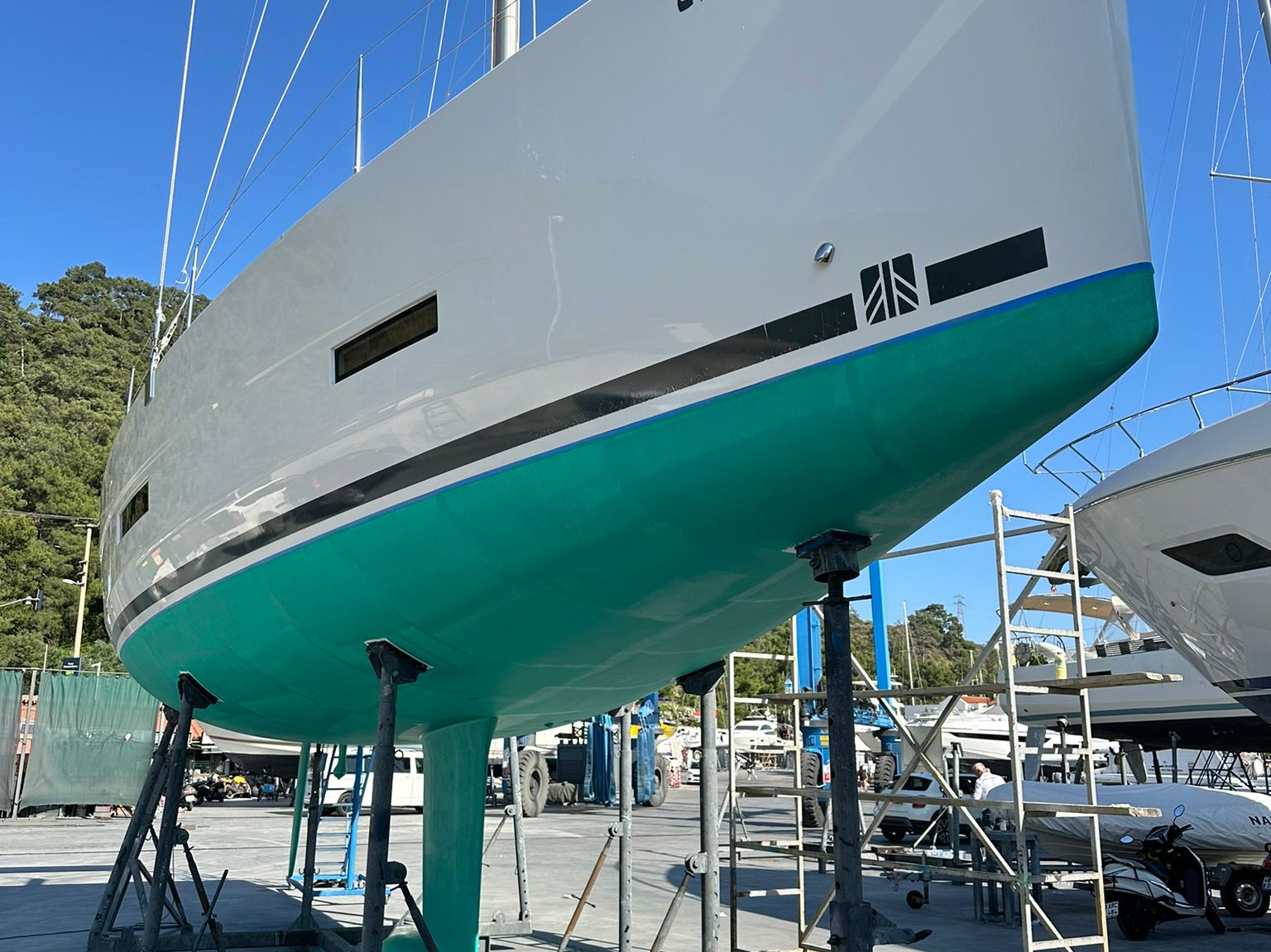 Tekne Gövde Koruma Kazıma Gelcoat Uygulaması – Rüzgar Marin Marmaris