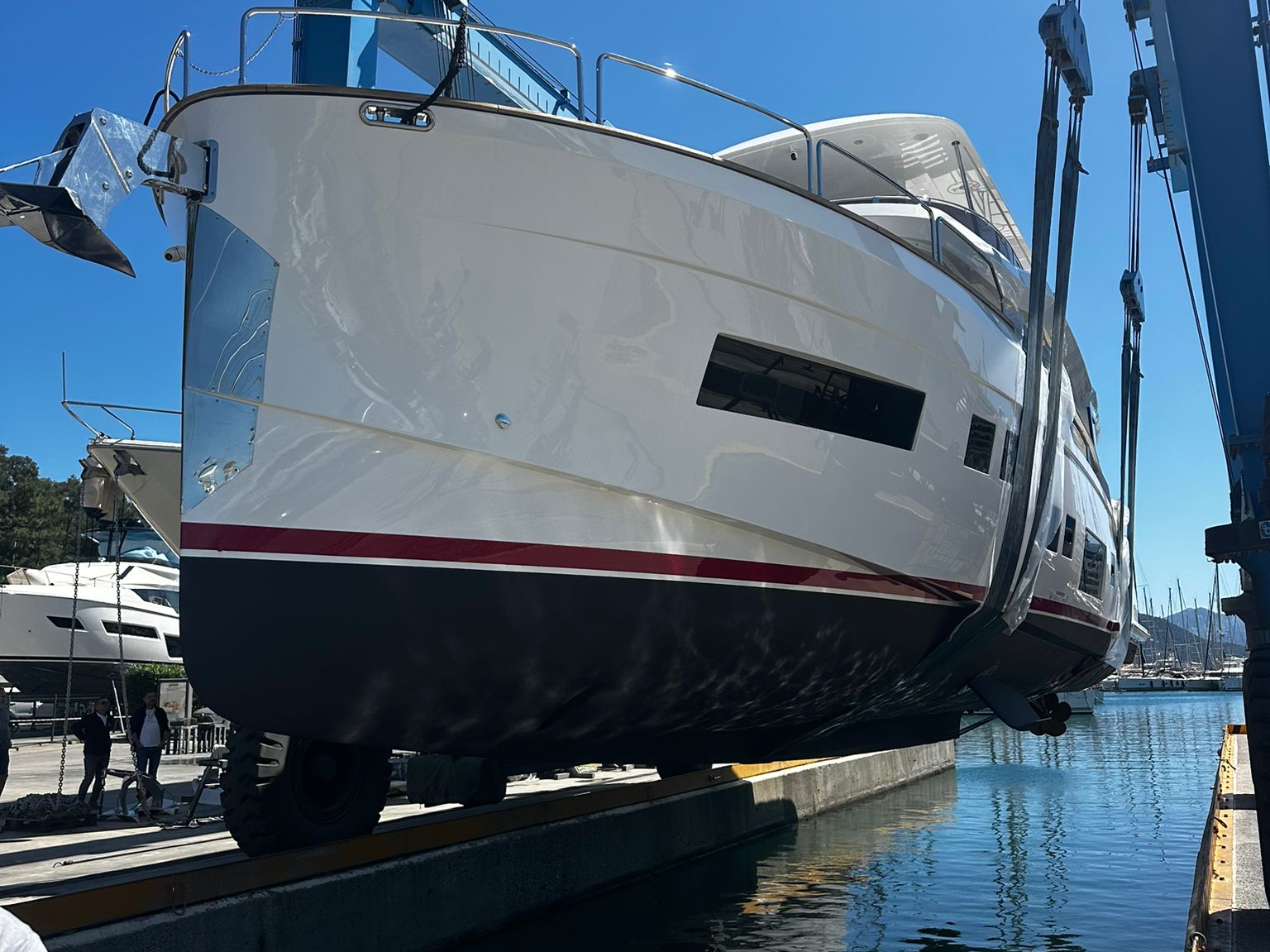 Motoryat Kara Bakımı & Antifouling – Rüzgar Marin Marmaris